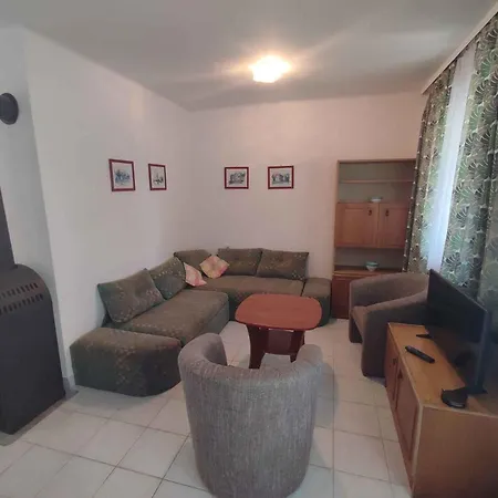 In Siofok-sosto - Balaton 45327 Tatil Evi Balatonszabadi Fürdőtelep
