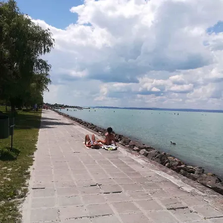 In Siofok-sosto - Balaton 45327 Tatil Evi *