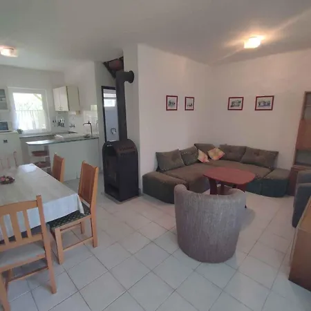 Tatil Evi In Siofok-sosto - Balaton 45327 Balatonszabadi Fürdőtelep